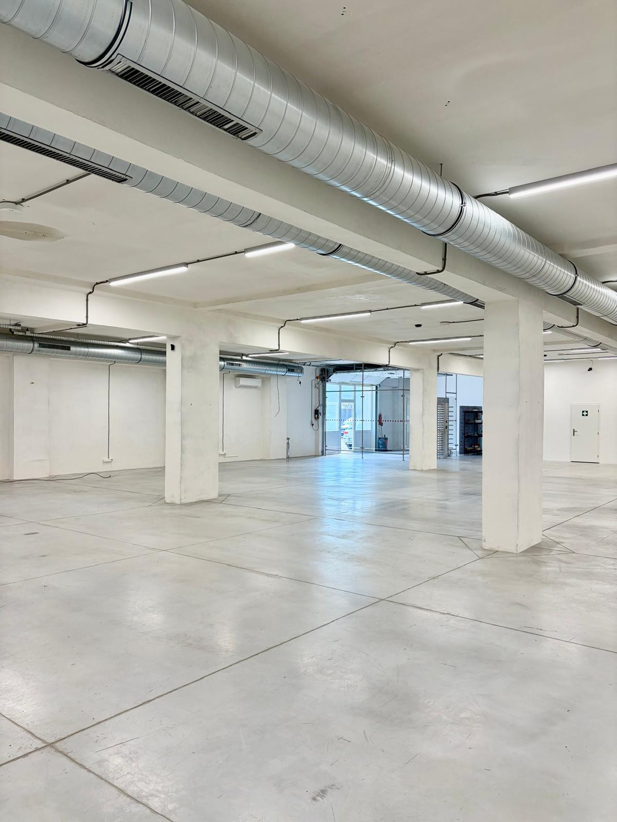 Na prenájom  priestor  v Bratislave. - 450m2 - BRATISLAVA III. - Kramáre — foto 3