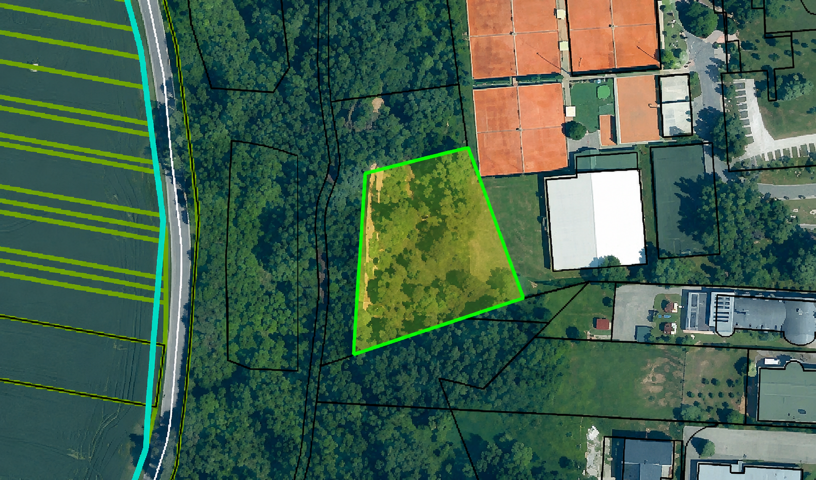 NA PREDAJ! Pozemok v Piešťanoch - 3 868m²