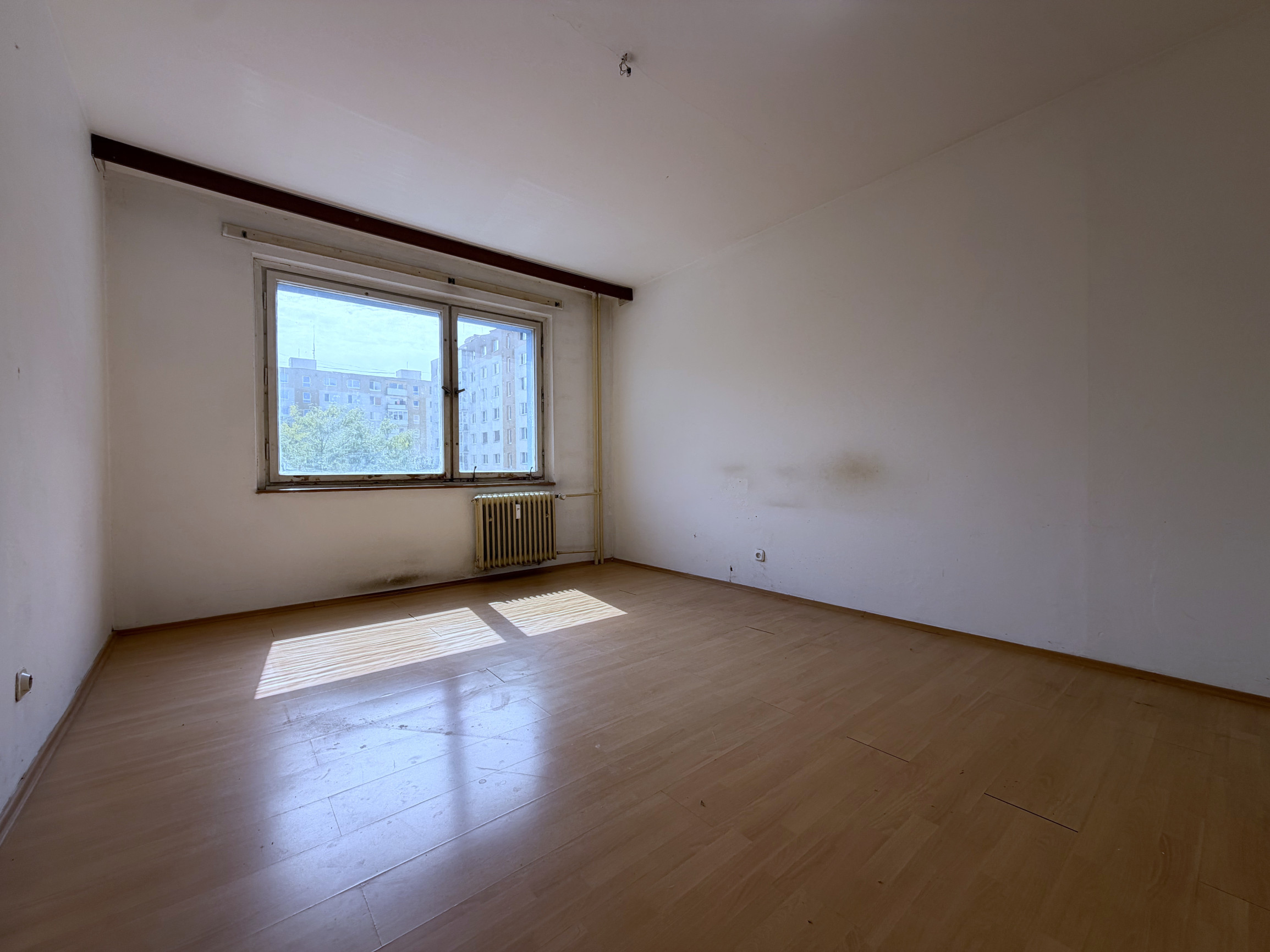 Na predaj 4-izbový byt s balkónom, ul. Zvolenská — foto 3