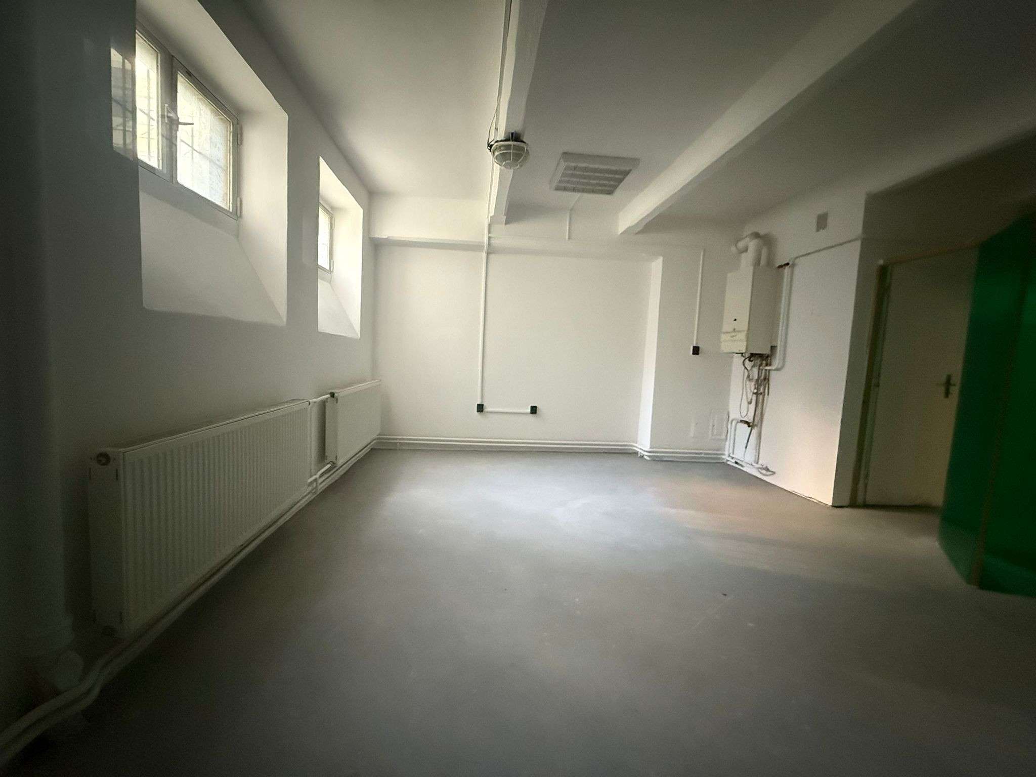 PRENÁJOM: Obchodný priestor 107 m² | Staré Mesto,Groslingova — foto 3