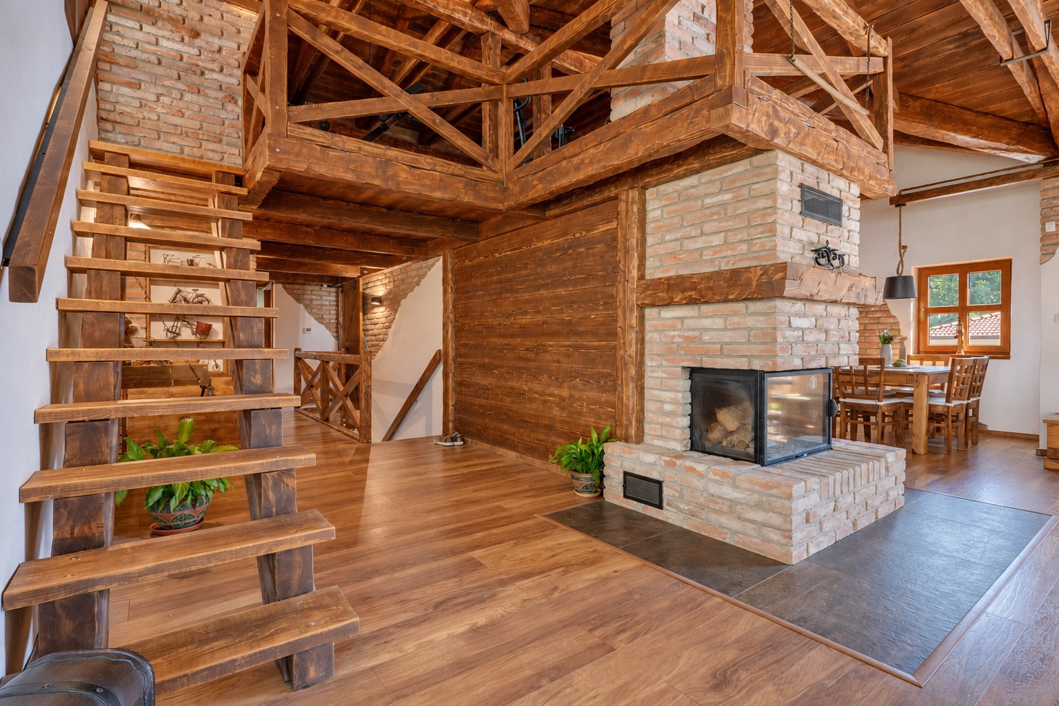 VILLA MARIANKA | Súkromná lesná rezidencia pri Bratislave — foto 3